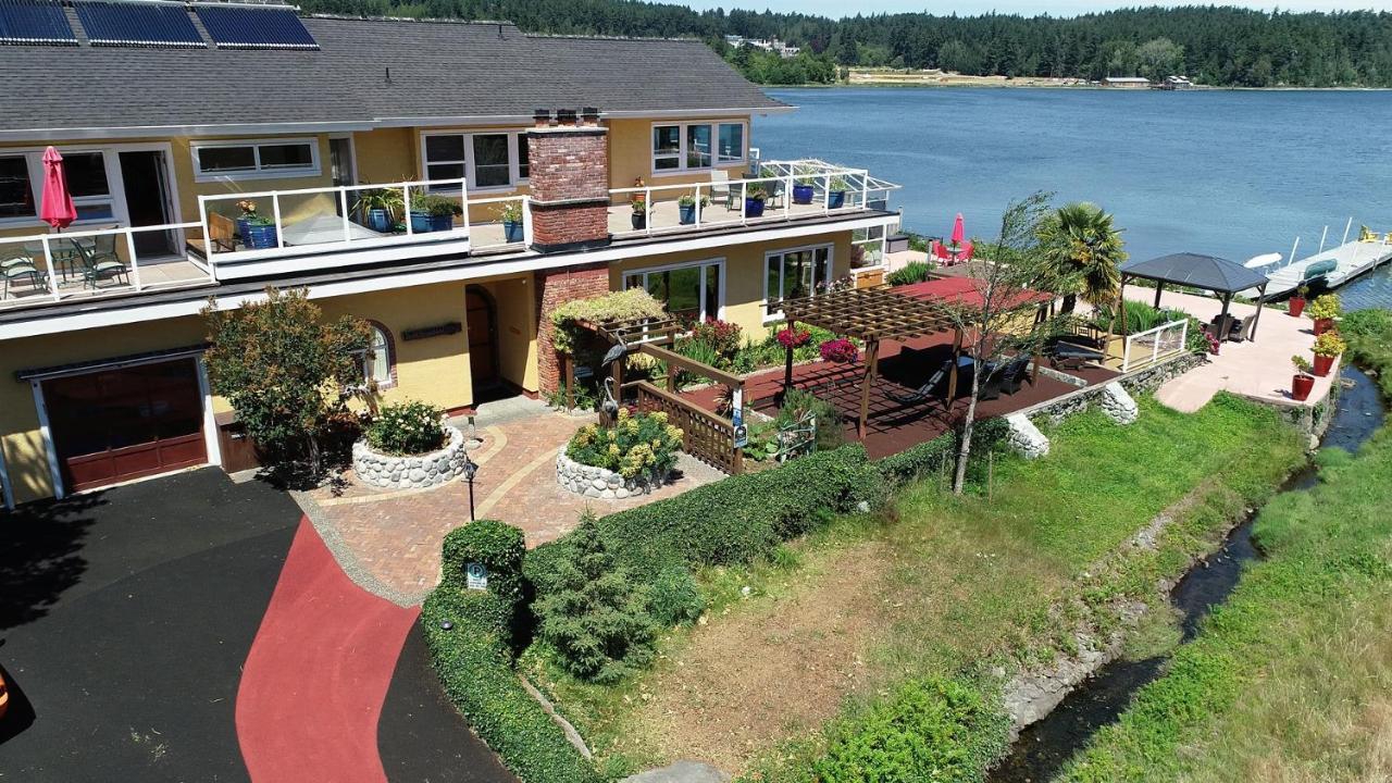 Birds Of A Feather Victoria Oceanfront Studio Suites Colwood Ngoại thất bức ảnh